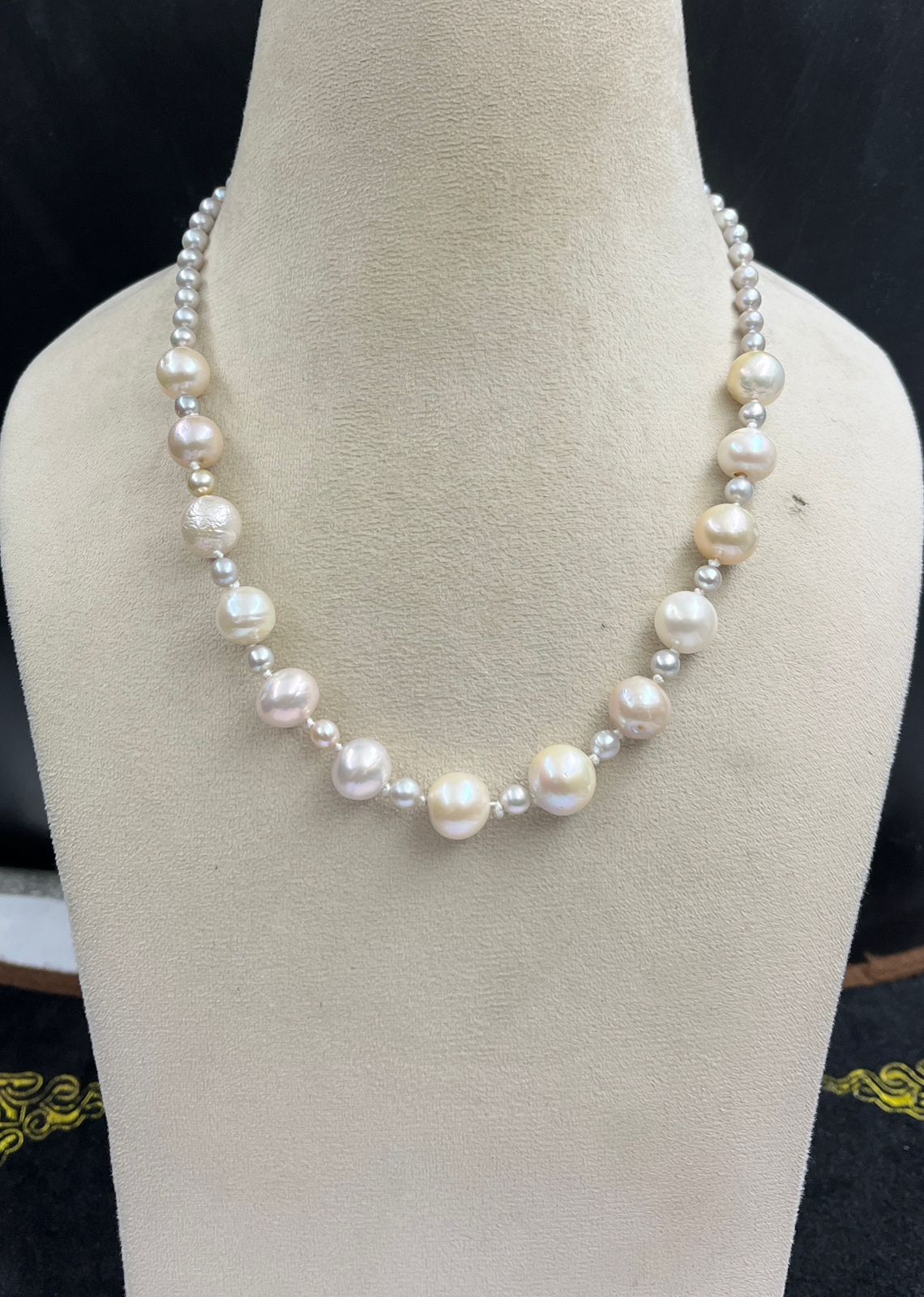 Freshwater Pearl in Sterling silver lock _0