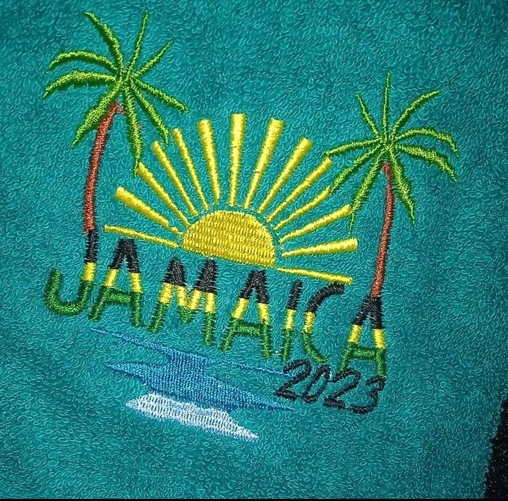 Customized hand towels (birthday)_0