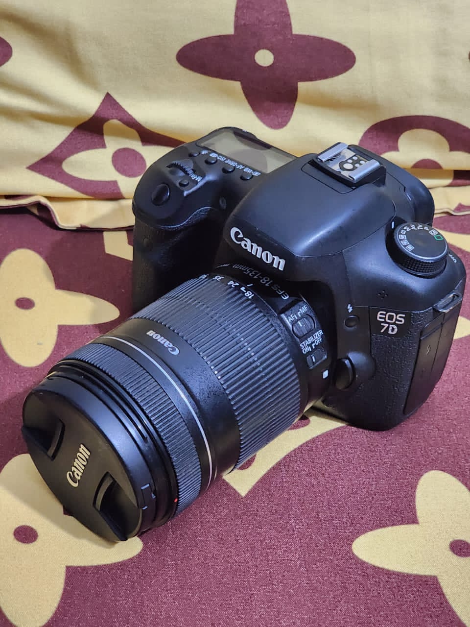 Canon eos 7d + 18-135mm_0