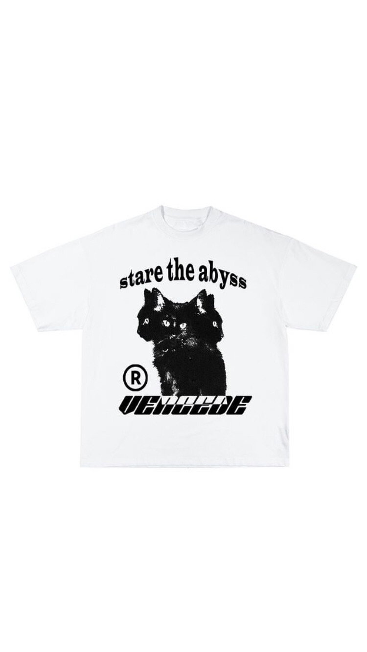 Stare the Abyss Oversized T-Shirt_0