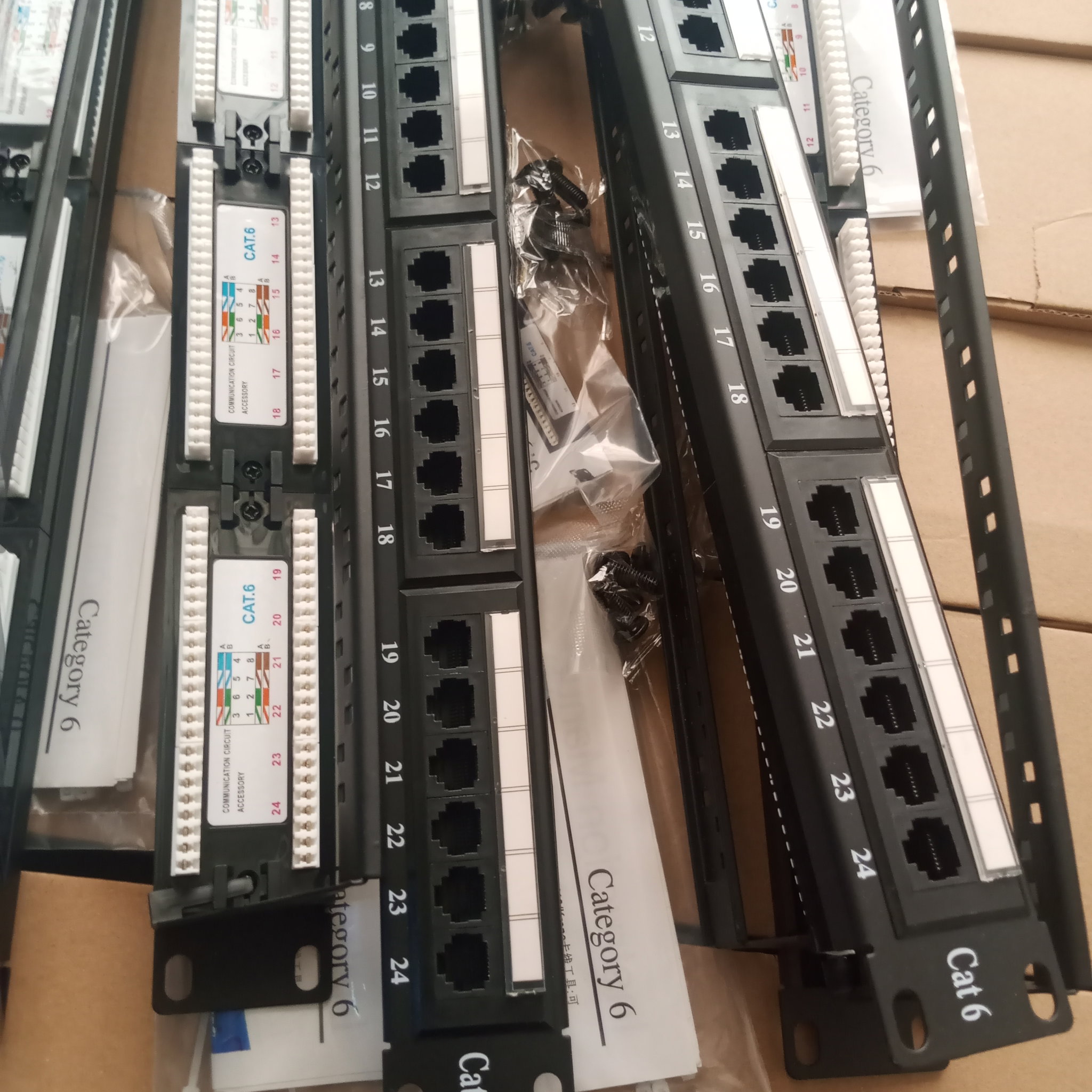 24 Port Patch Panels_4