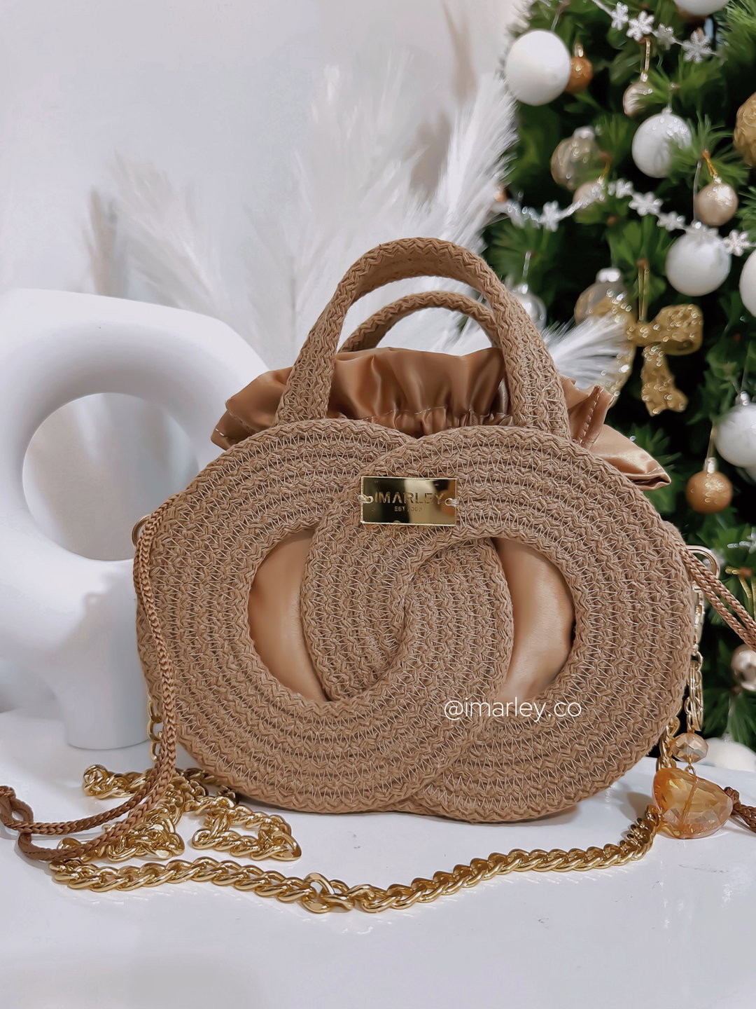 Infinity bag (with satin drawstring pouch)