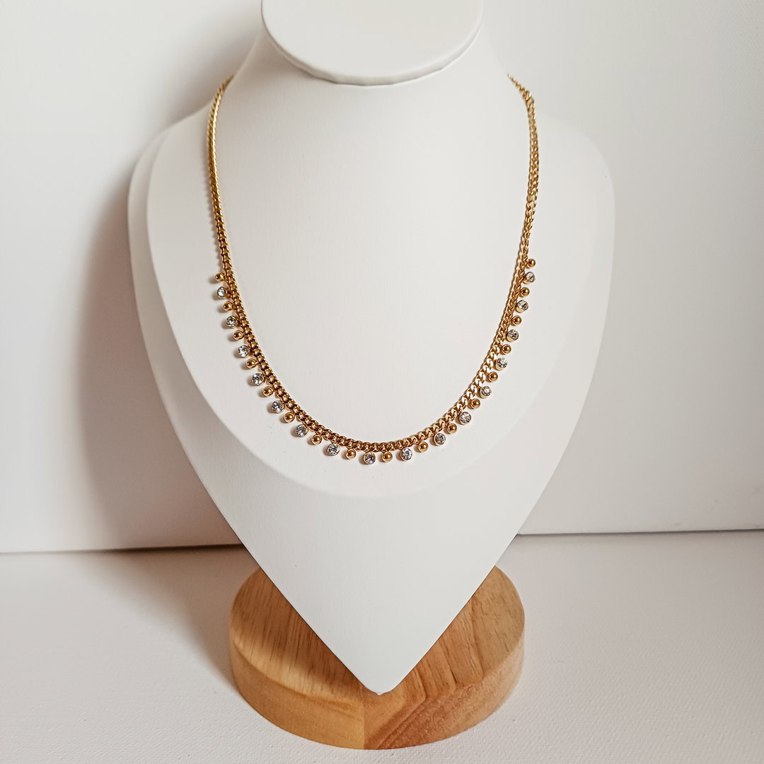 Bella Necklace