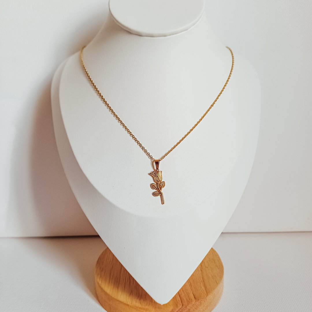 Rose Necklace