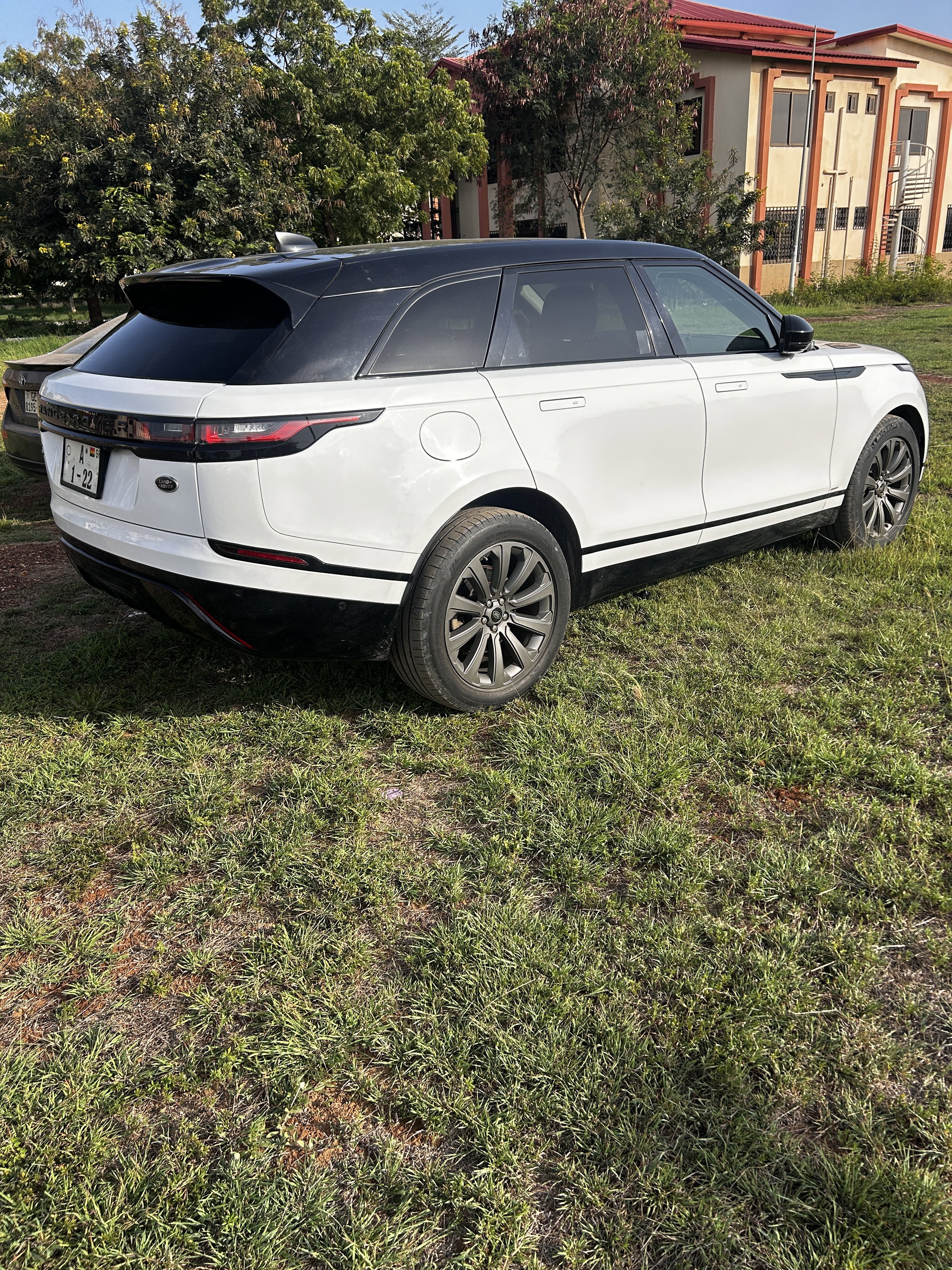 Range Rover for rent_0