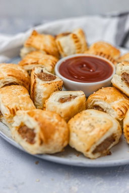 Gluten free sausage and cream cheese rolls- (minis 6pk)