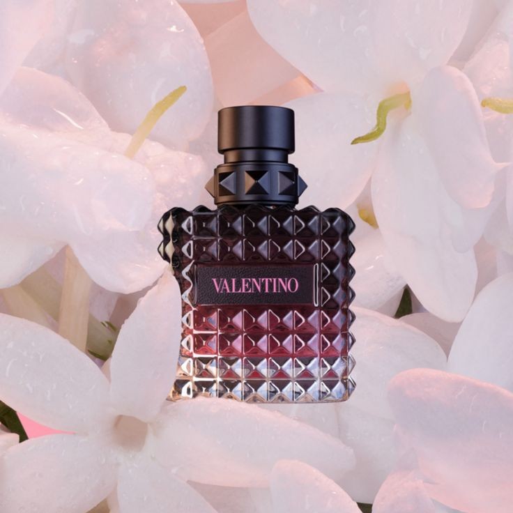 VALENTINO DONNA BORN IN ROMA INTENSE