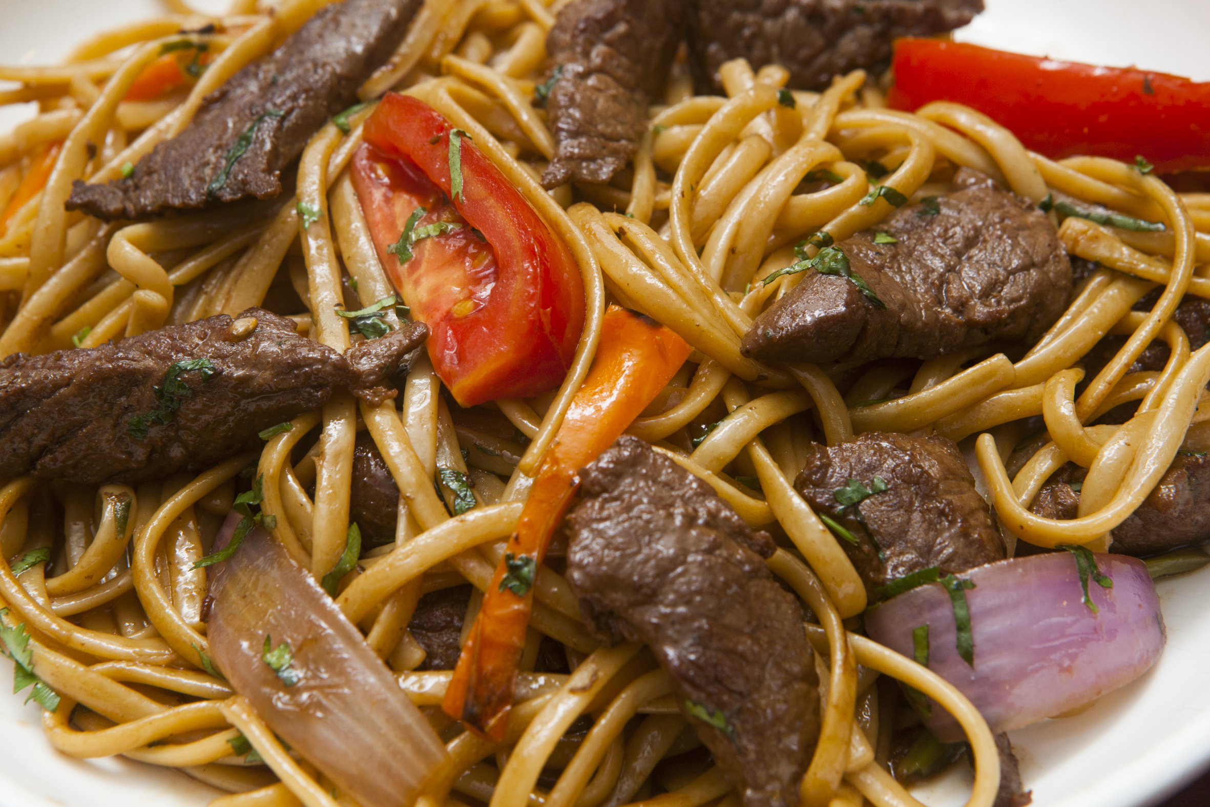 Tallarín Saltado de Carne