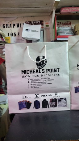 Customised sustainable Eco-friendly Paperbags