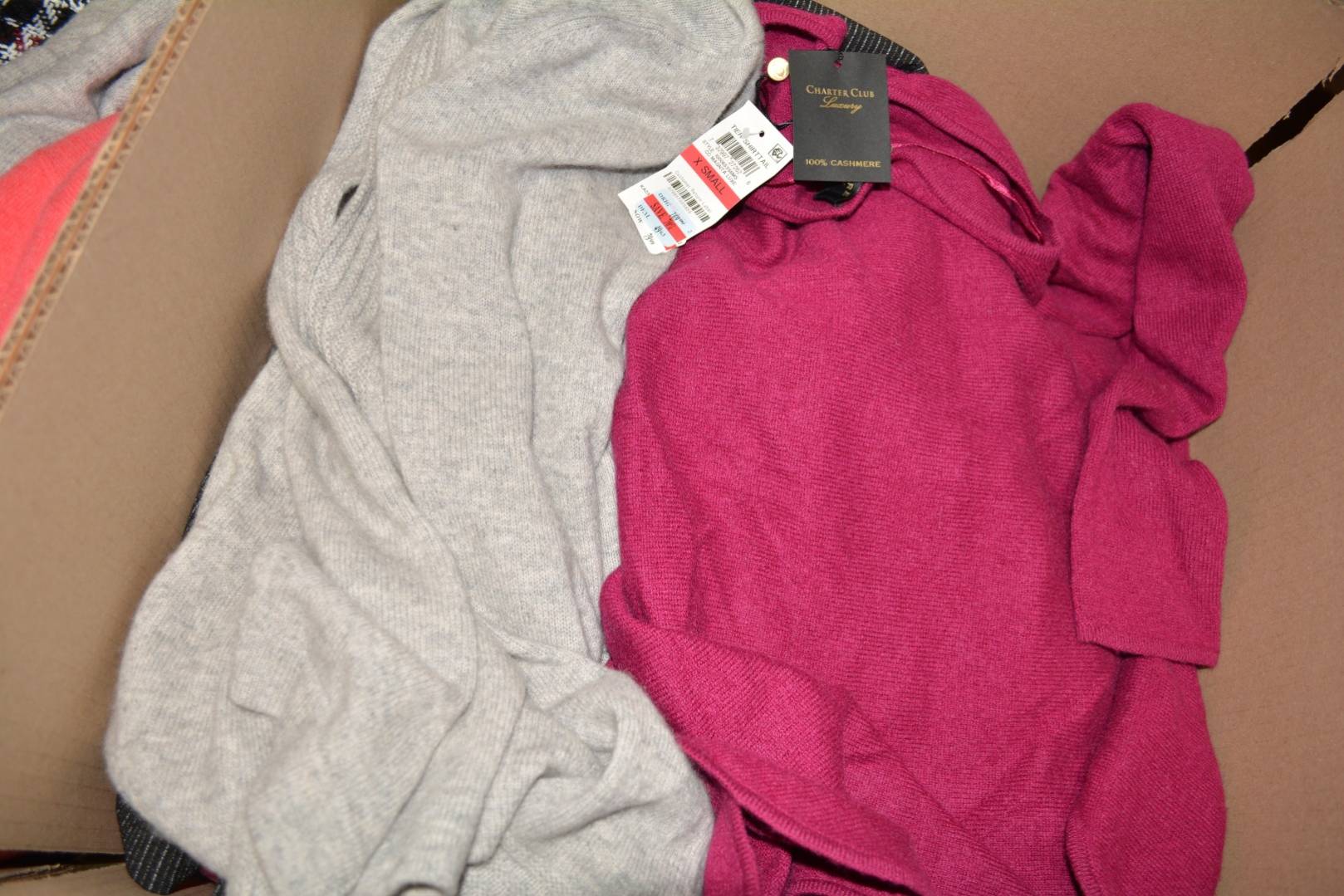 HE Department Store Assorted Everyday & Casual Women's Clothing Lots _16