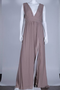 Shelf Pulls Unmanifested Popular Online Women’s Retailer Assorted Apparel Pallets 