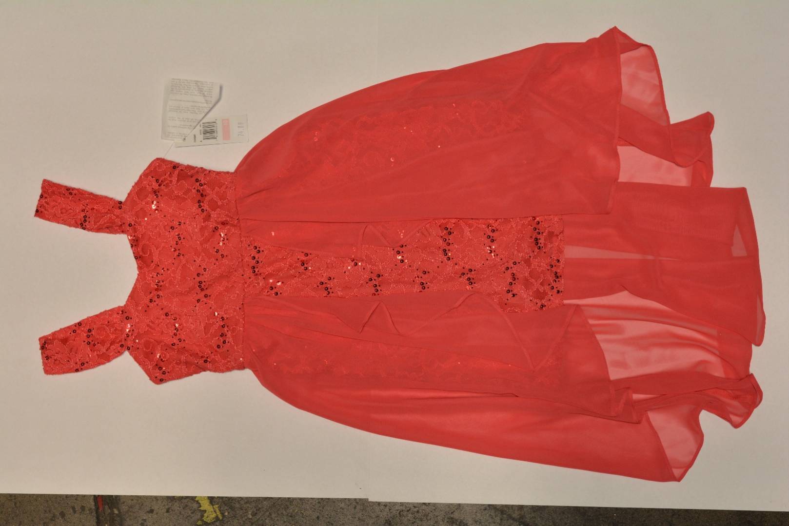 HE Department Store Shelf-Pull Kids Clothing Lots_2