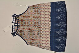 HE Department Store Shelf-Pull Kids Clothing Lots