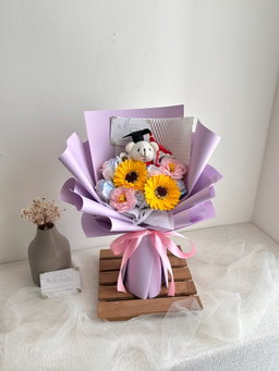 (GB009) Graduation Bear Soap Flower Bouquet 