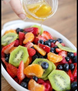 Classic fruits salad 
