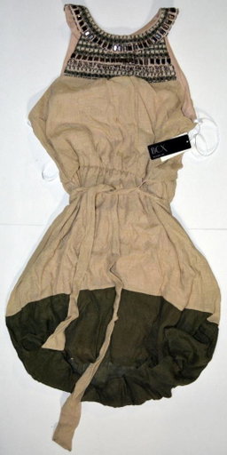 HE Department Store Shelf-Pull Junior's Clothing Lots