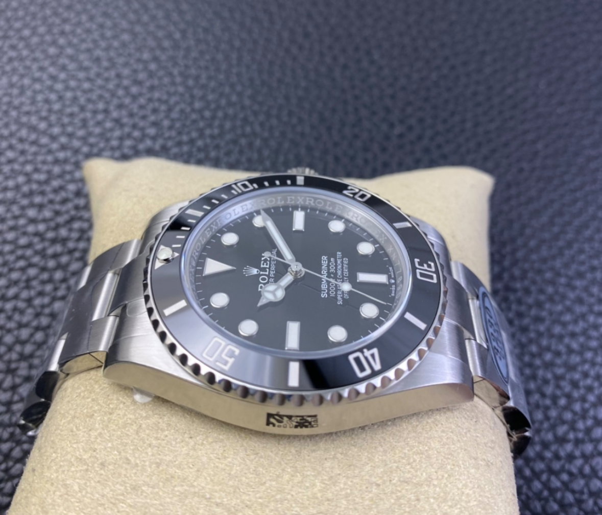 Super Clone Submariner 114060 No-Date Black Ceramic _3