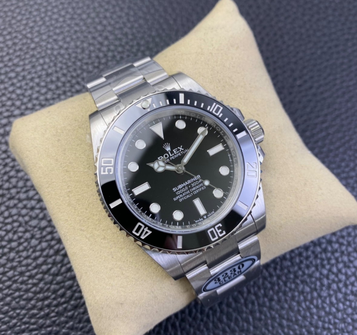 Super Clone Submariner 114060 No-Date Black Ceramic _1