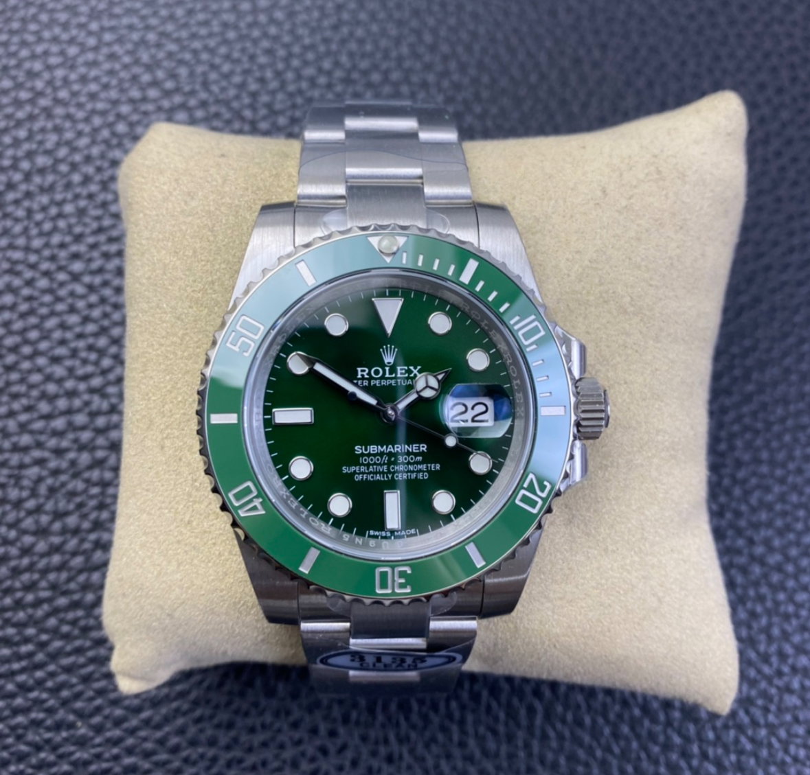 Super Clone Submariner Date Hulk 116610LV Green Dial Green Ceramic Bezel 904L Steel Case & Oyster Bracelet - 3235 Movement_0