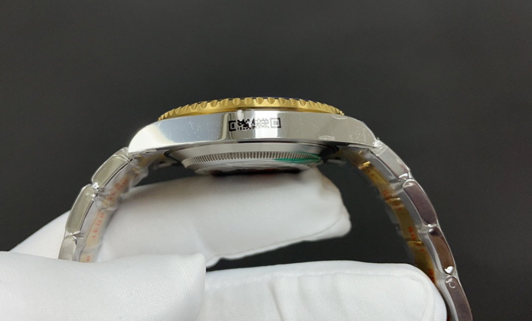 Super Clone Submariner Date Blue Dial Steal Gold Oyster Bracelet - 3235 Movement_4
