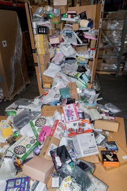 AMZ Mostly Shelf-Pull Loads