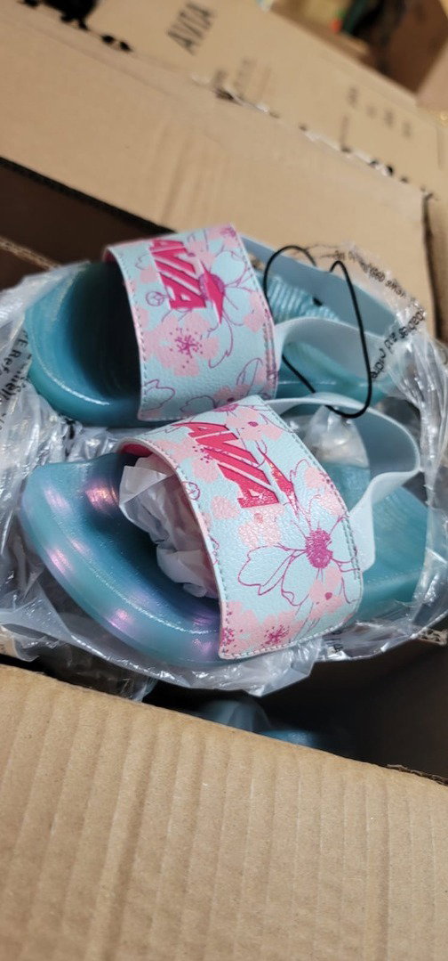 New Overstock Assorted Bins of Avia & And 1 Sandals_16
