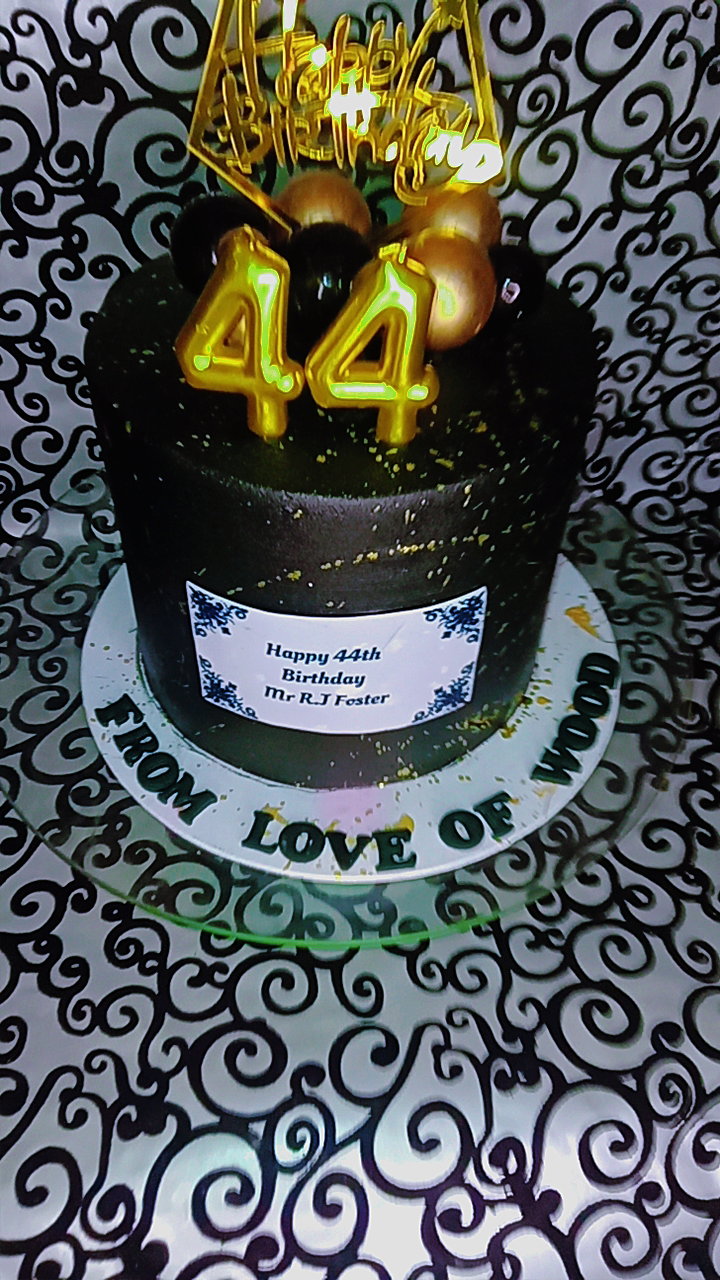Black and gold cake