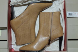VM - Assorted Brand Name Shoes