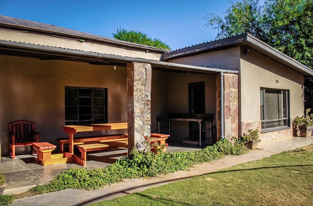 Big House: R400 per person per night