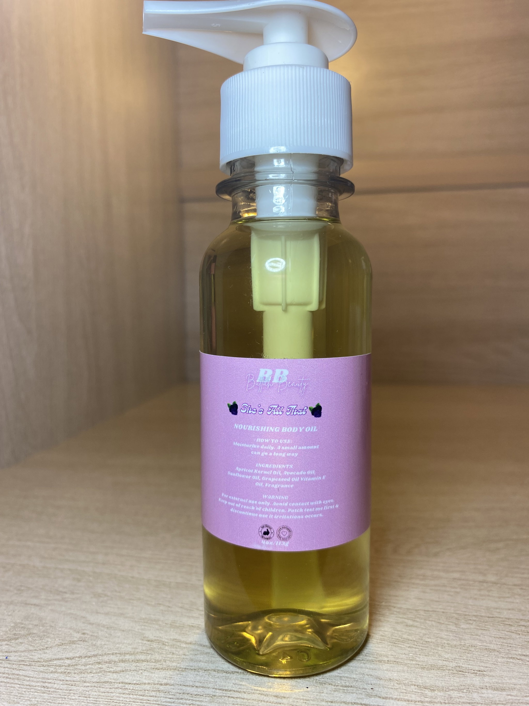 She's All That Body Oil_0