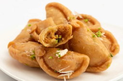 Pawan Gujiya, 500 gm