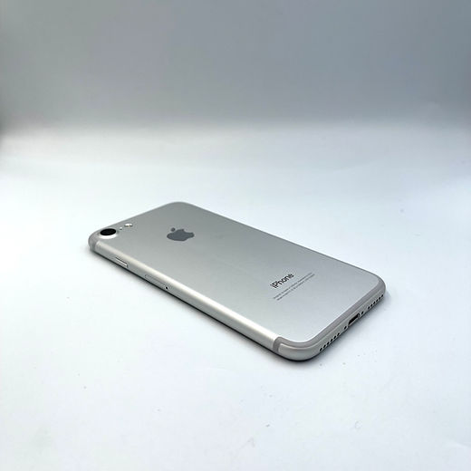 iPhone 7 , 32GB , Grey (Pre owned , Battery Health 92%)