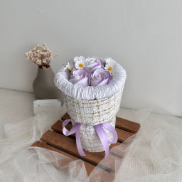(3R015) 3 Stalk Soap Rose Chanel Bouquet