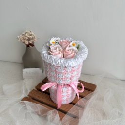 (3R015) 3 Stalk Soap Rose Chanel Bouquet