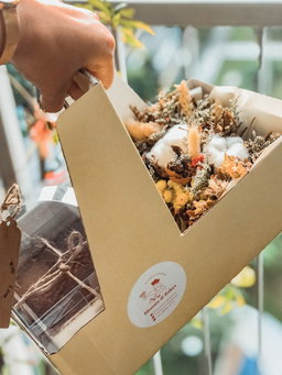 Bloom Boxes