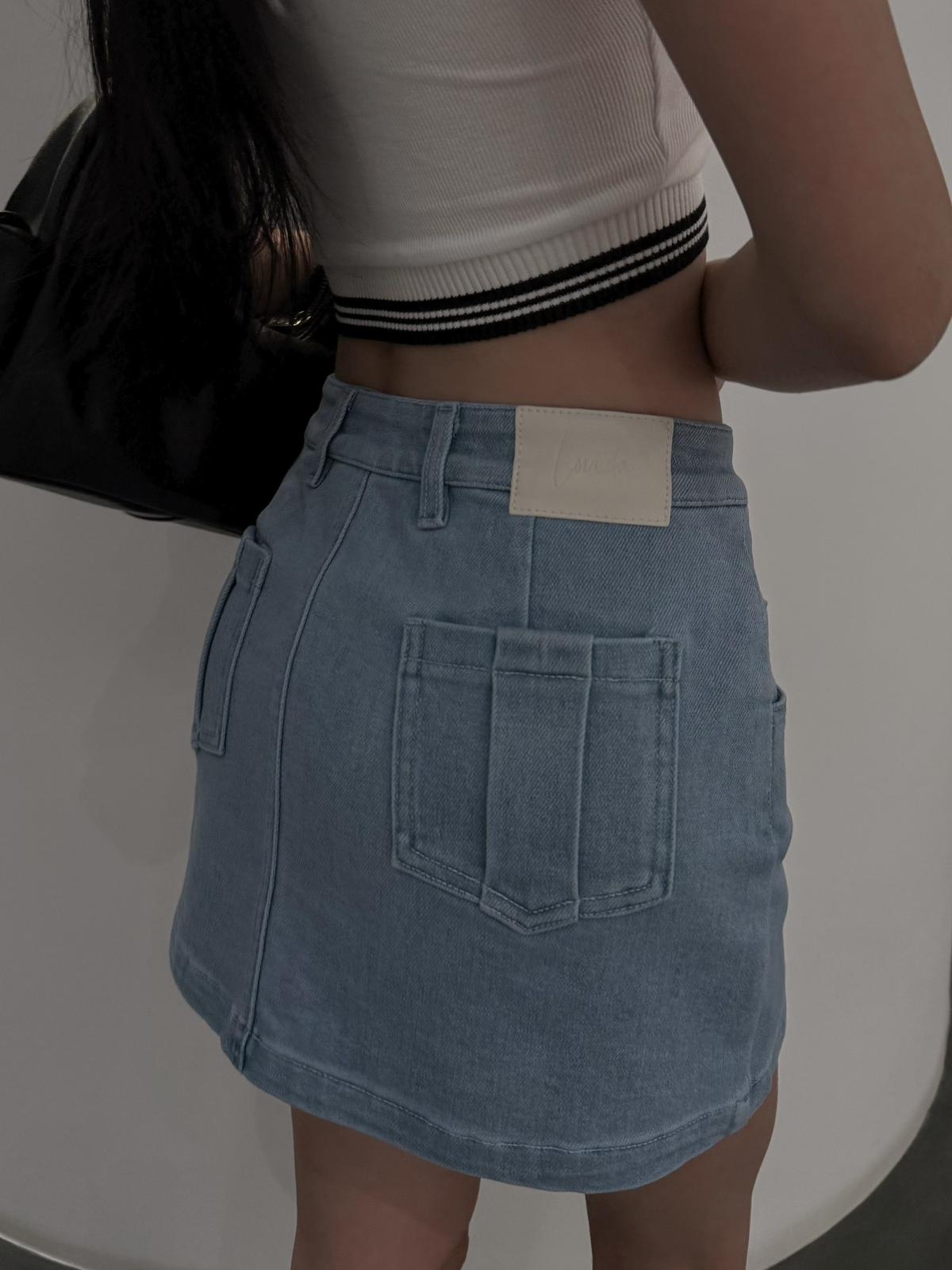 LVD TRICIA DENIM SKORTS (LIGHT WASH) 
