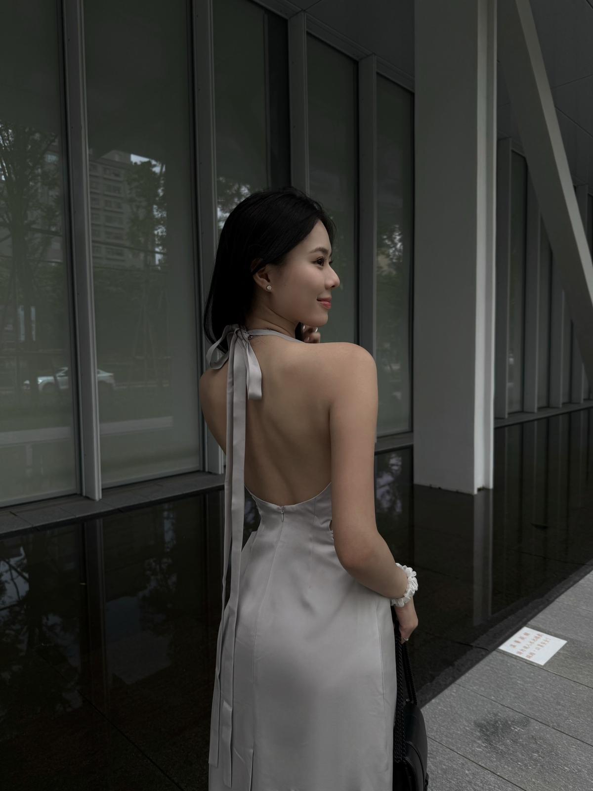 LVD NAOMI HALTER DRESS (SLIVER GREY)_1
