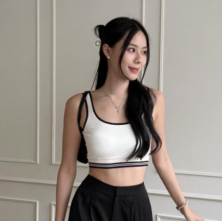 LVD CLASSIC KNIT TOP (WHITE)_1