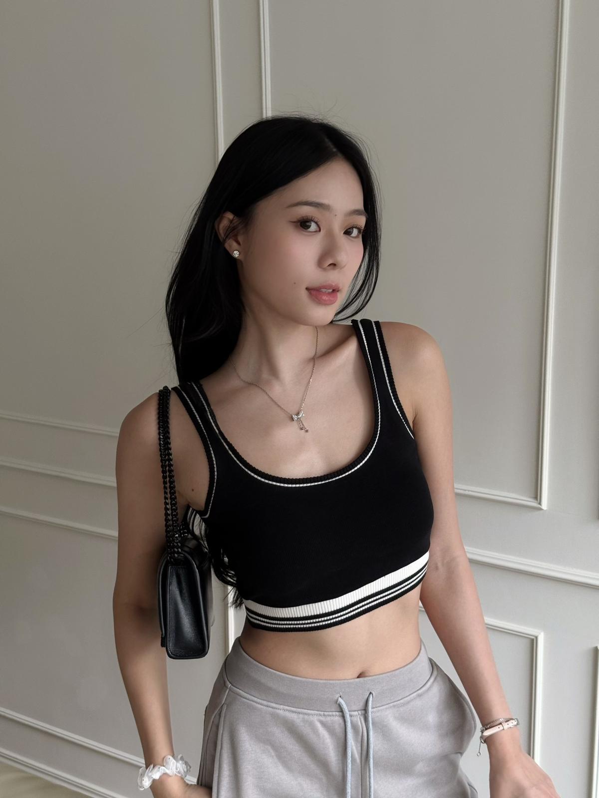 LVD CLASSIC KNIT TOP (BLACK)_0