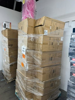Cascade Oasis Deluxe Water Sports Float pallets