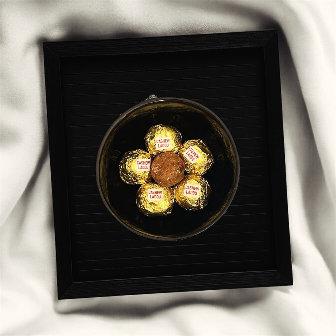Cashew Cardamom Laddu (500 gm)