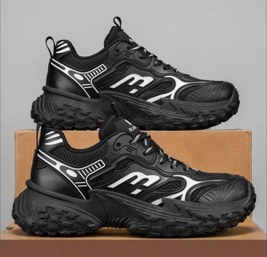 Retro Trainers Heightened _4