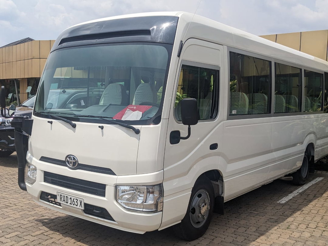Coaster bus