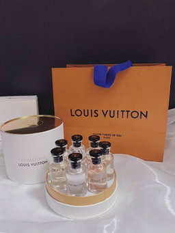 Louis Vuitton Mini Perfume Gift Set 7x10ml