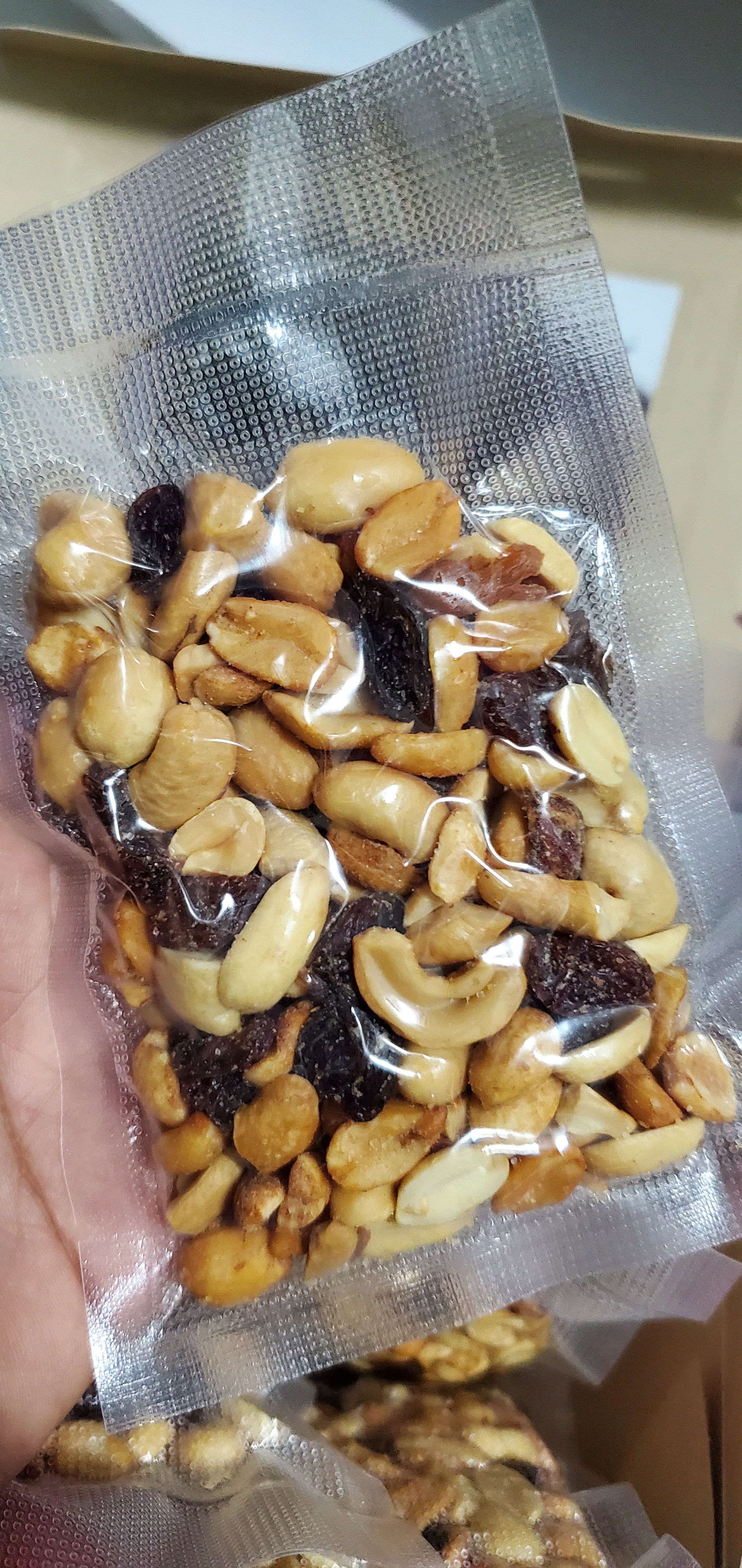 Mixed nuts_0