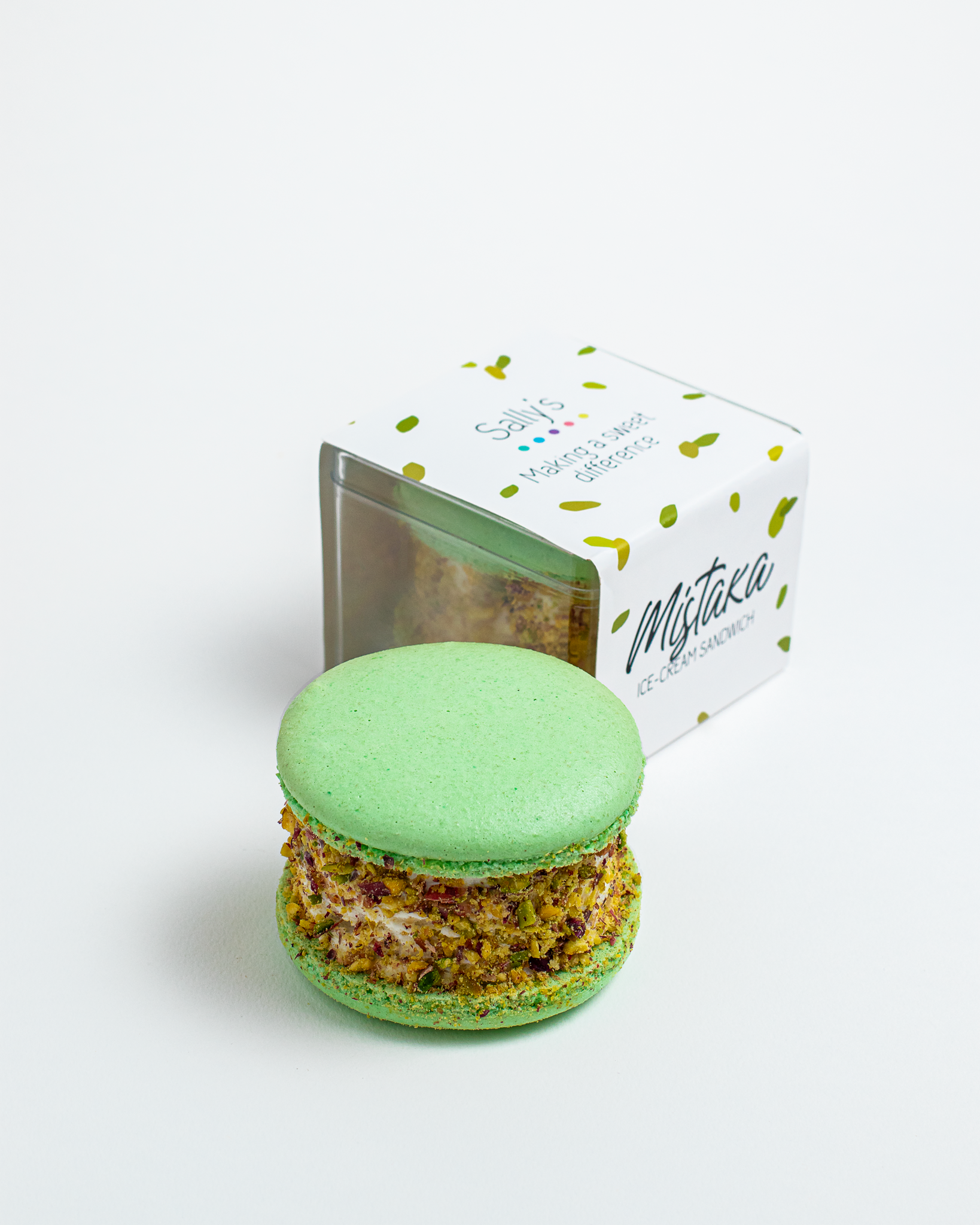 Large Ice Cream Macarons_2