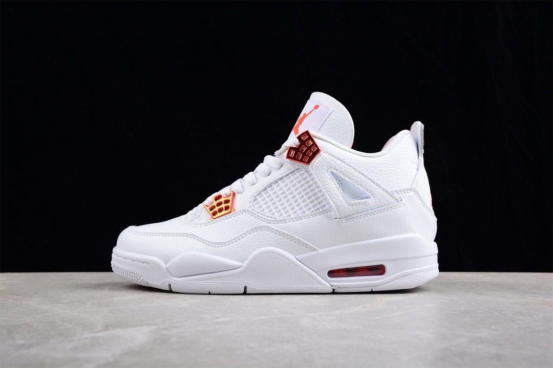 Jordan 4 metallic red