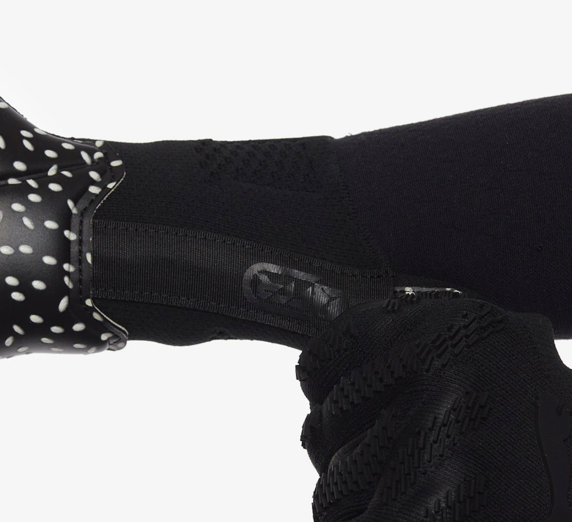 Puma Future 6 Ultimate Negative Cut GK Gloves_3