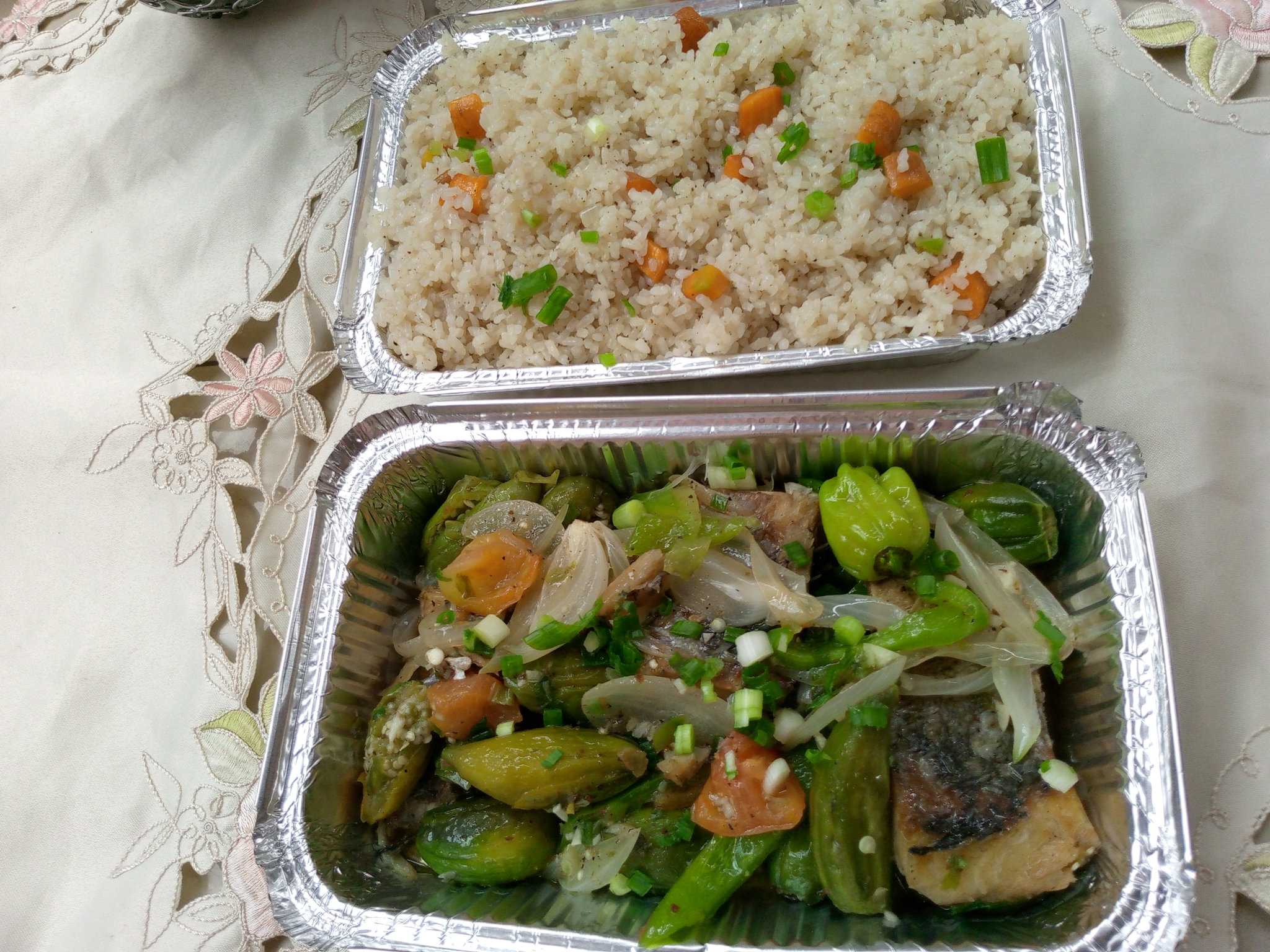 Poisson salé aux aubergines _0