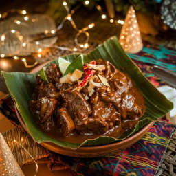 Beef Rendang (Min Order 10 Pax, S$4.50/Pax)